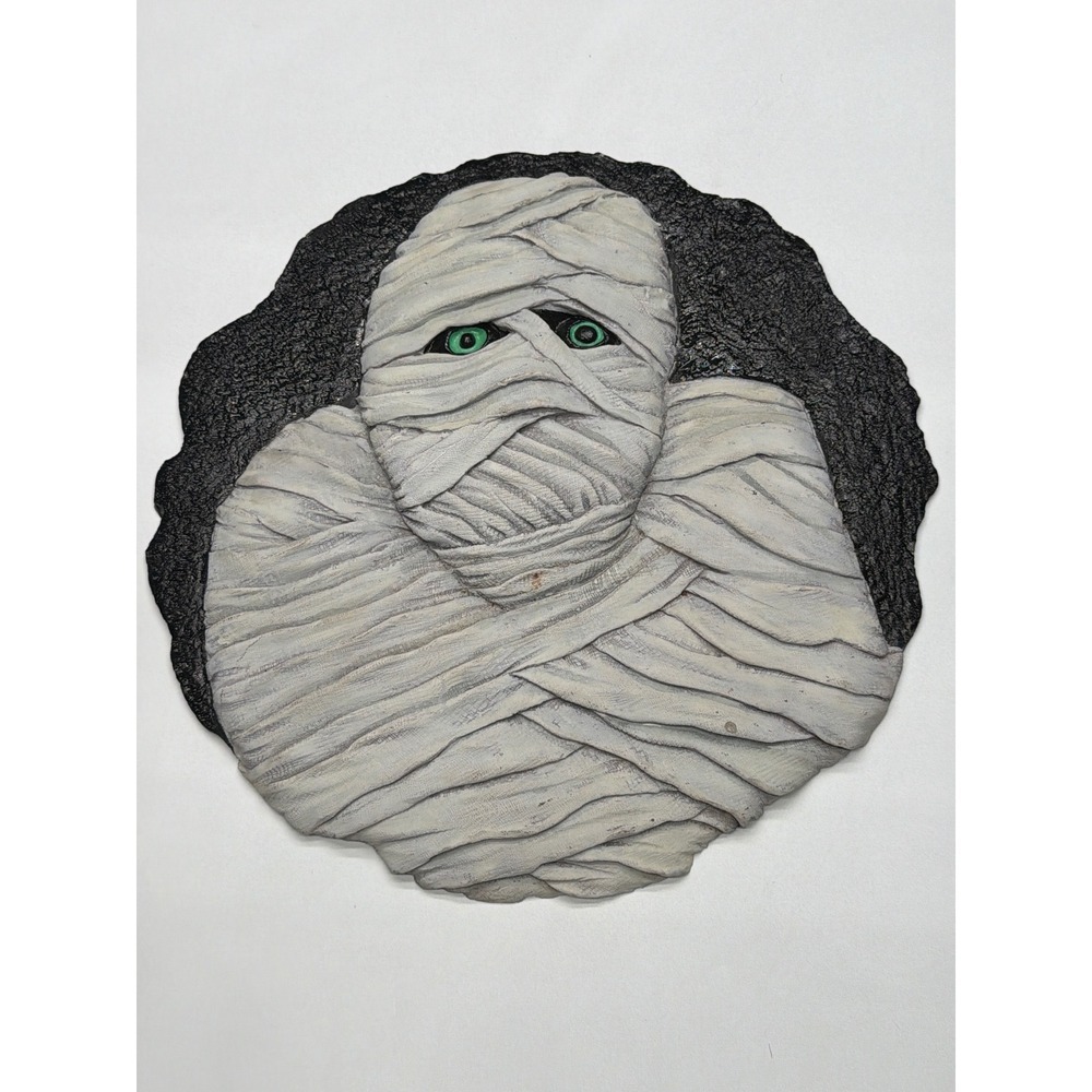Creepy Mummy‎ Wall Decor Halloween Spooky Gothic Horror Art Sculpture Glow Dark